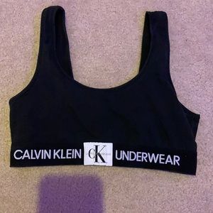 Calvin Klein Sports Bra